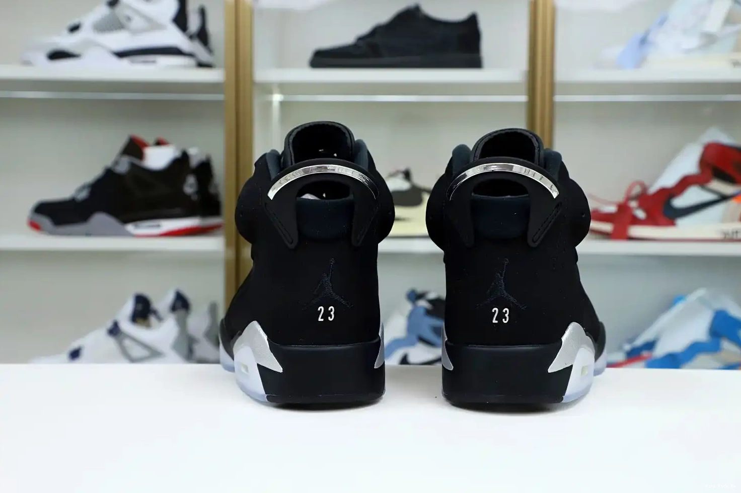 AIR JORDAN Kimikick 6 CHROME 0724